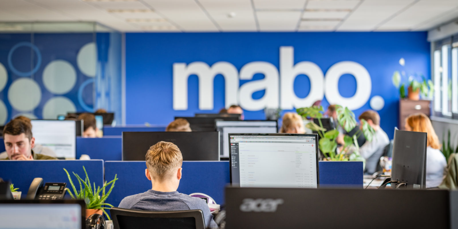 Find commercial space