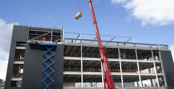 AXA staff visit new Centre Square HQ